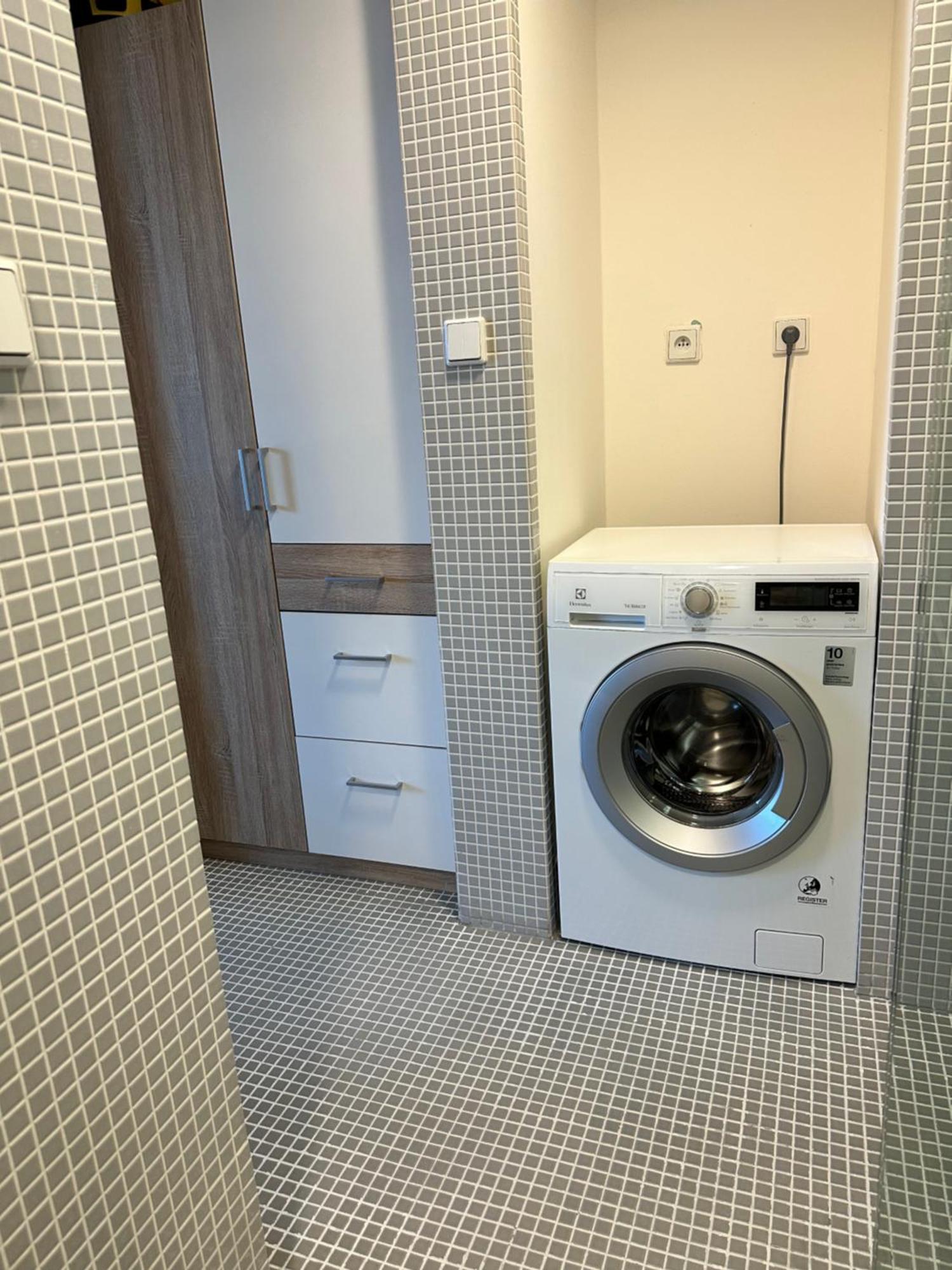 Cozy Apartment Прага Екстериор снимка